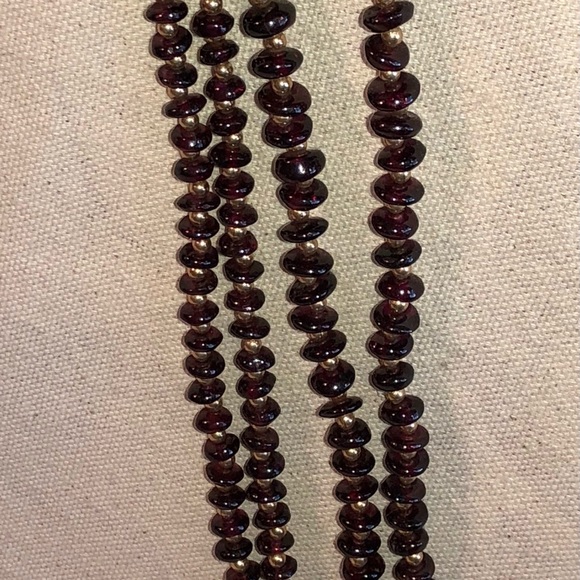 Vintage Garnet Gemstone & Gold Fill Bead & Filigree Clasp 34” Necklace - Picture 8 of 9